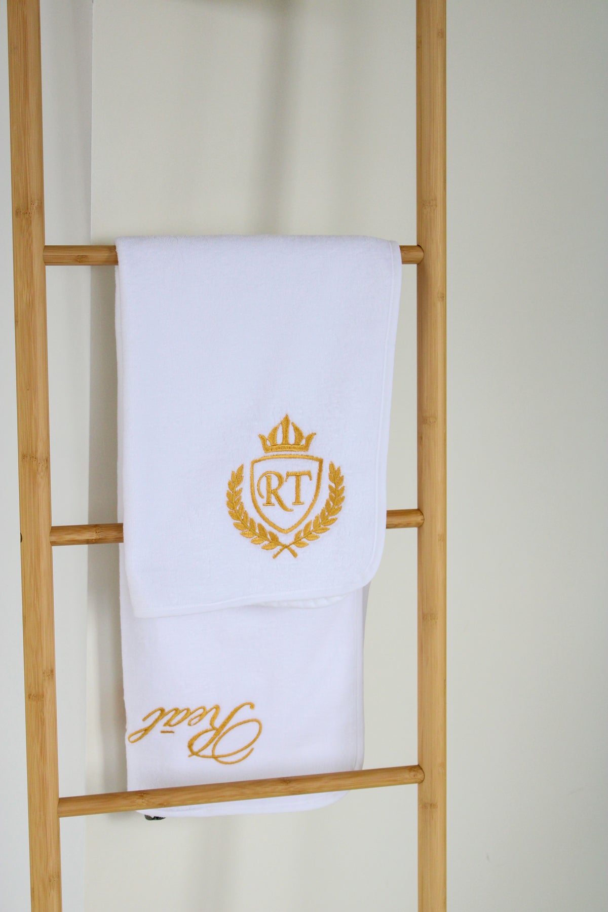 Reāl Towel — Pure White